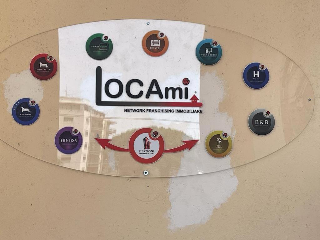 Locami Holiday&Rooms Suite Jolanda カターニア エクステリア 写真